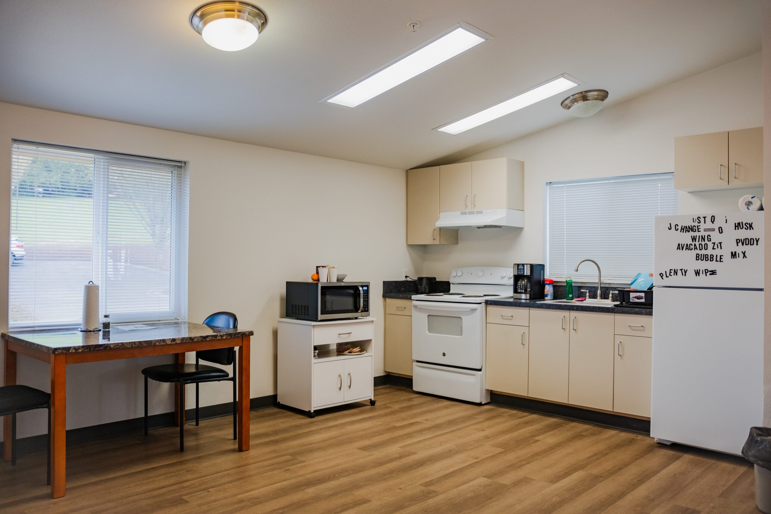 The Recovery Village Ridgefield Drug and Alcohol Rehab near Portland - shared cabins with peers-min